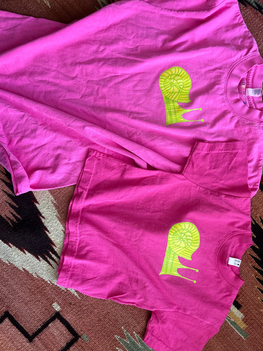 NEW! Snail Adult Unisex Tee-Shirt - Paradise Pink